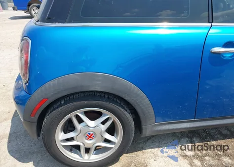2008 Mini Cooper S z USA, uszkodzony, nr VIN WMWMF73528TT91045